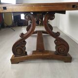 Spanish renaissance table