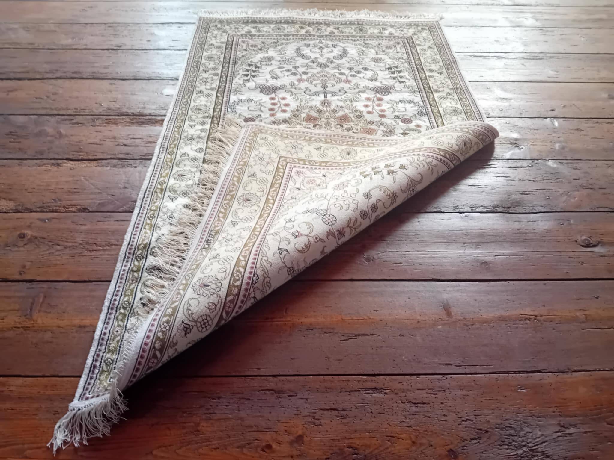 Handmade silk cashmere rug 151x92cm