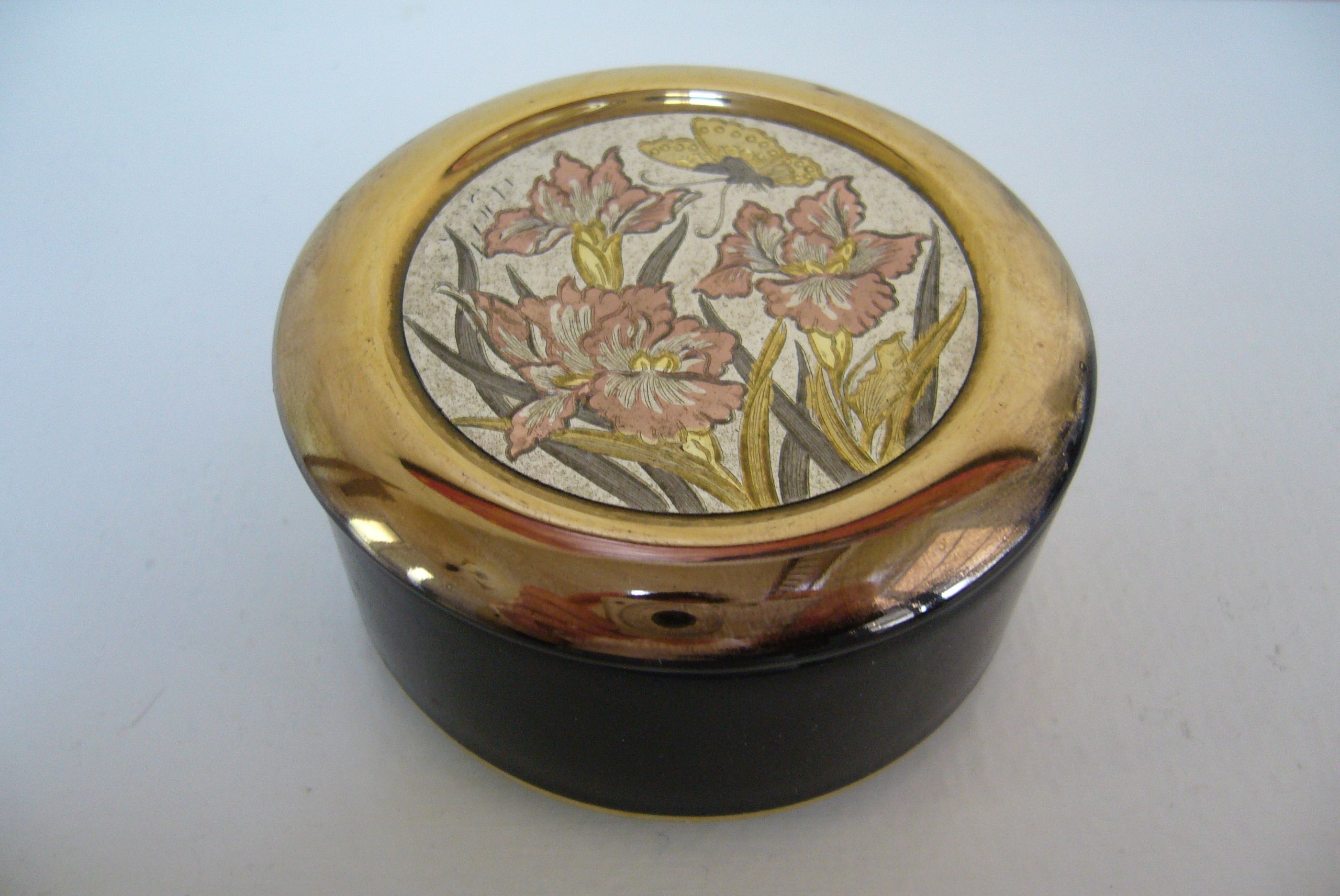 Japanese ceramic box Art of Chokin