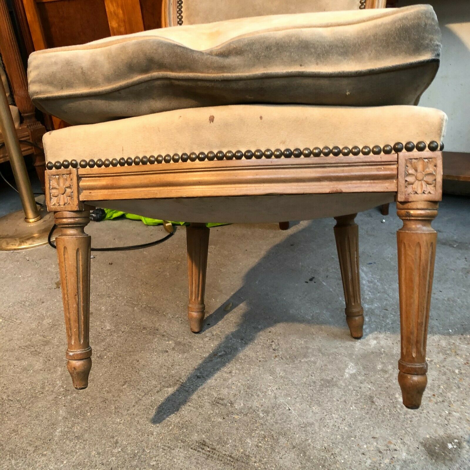 Low chair or medallion-backed heater