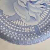 4 assiettes plates "Les Pivoines" en porcelaine de Limoges pour la maison Hermès, Paris