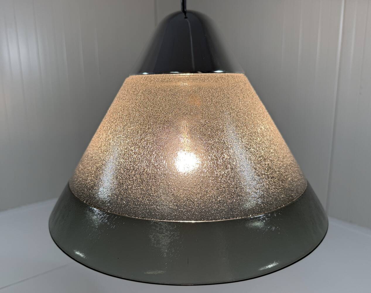 Peill & Putzler cone shaped glass hanging lamp, Germany