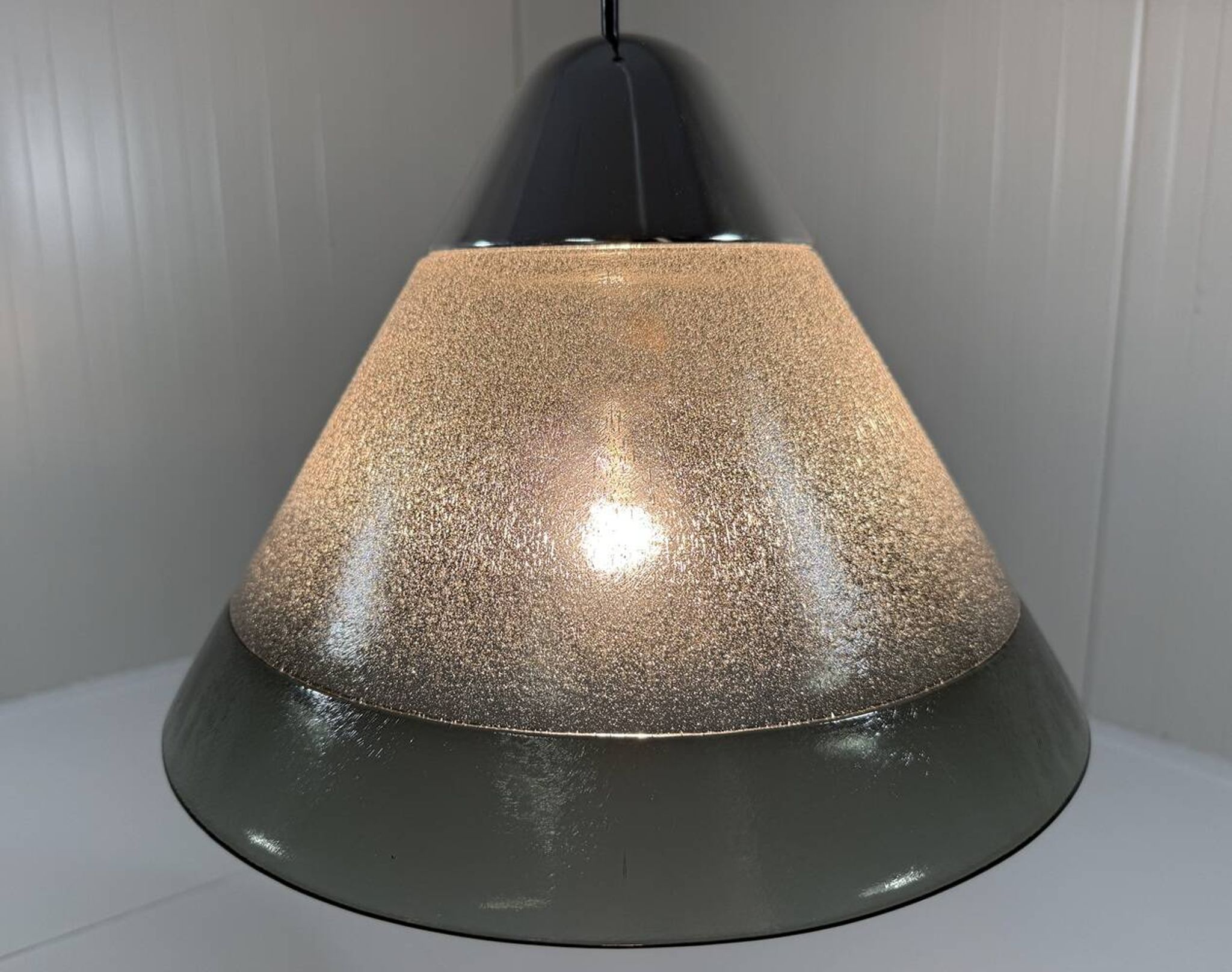 Peill & Putzler cone shaped glass hanging lamp, Germany