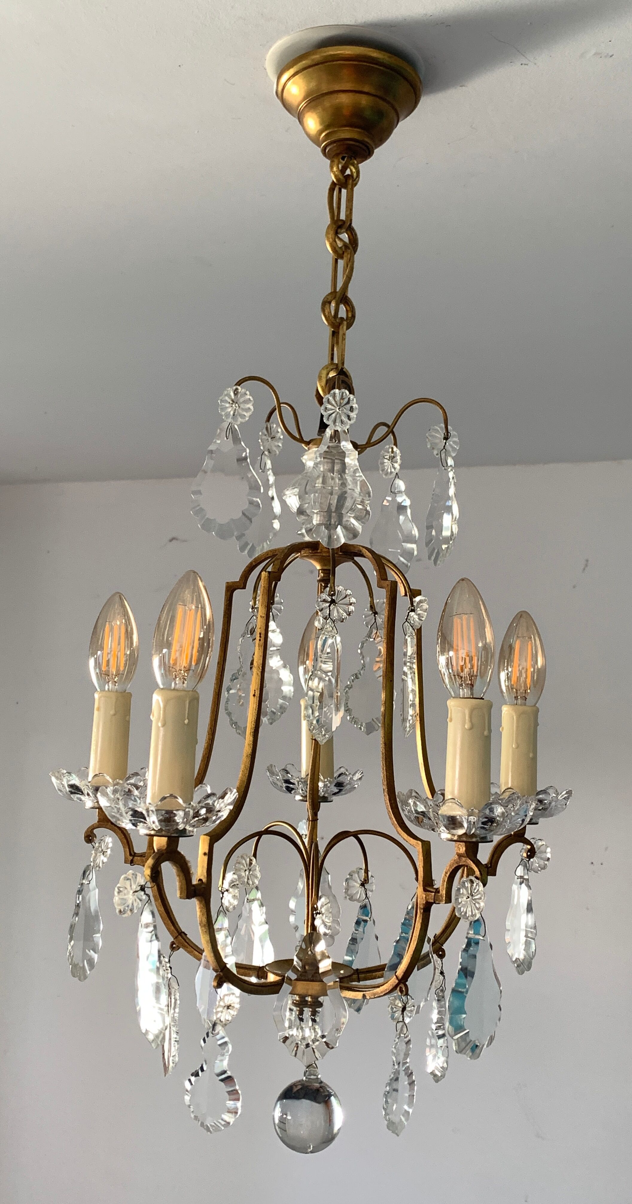 Lustre pampilles en cristal style Louis XVI, XXème