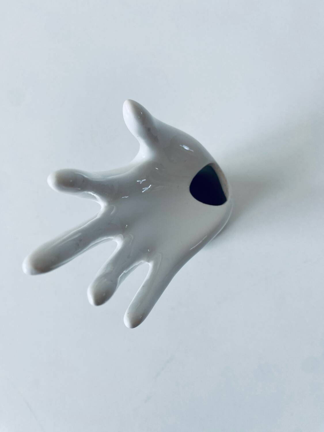 Handmade ceramic vase and jewelry holder