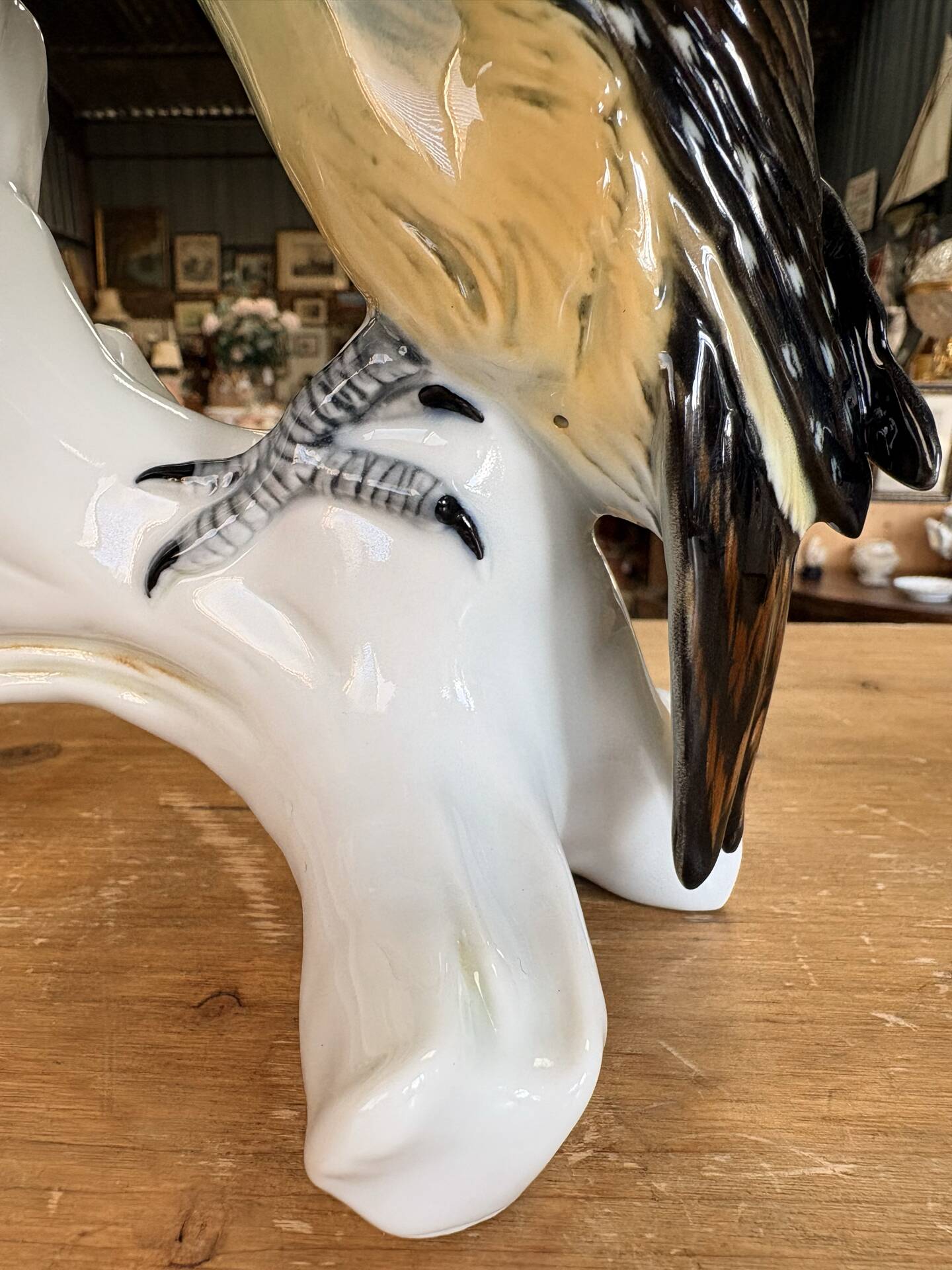 Pair of green porcelain birds by Karl Ens – Germany, 20th century
