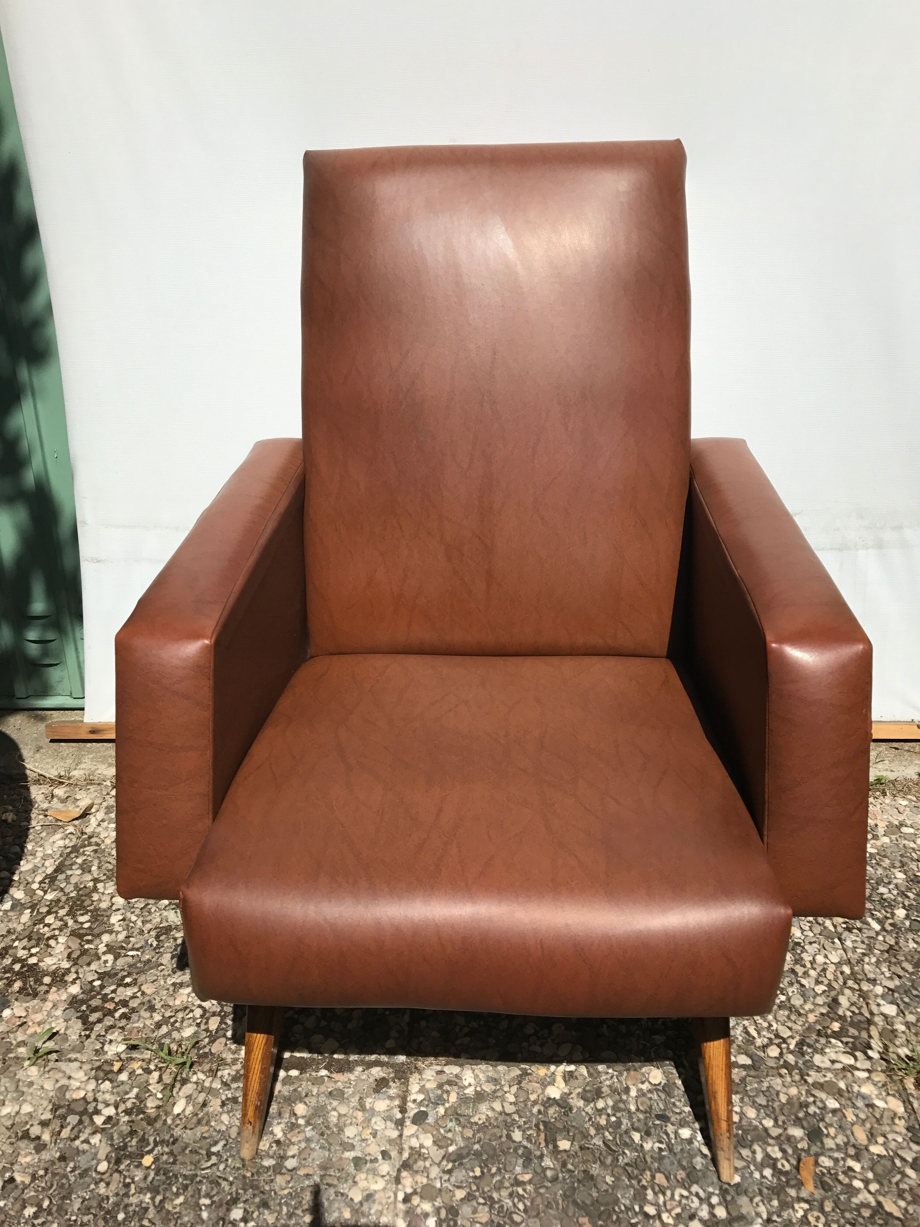 Ancient 70s armchair