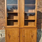 Display cabinet, solid oak, 1970s.