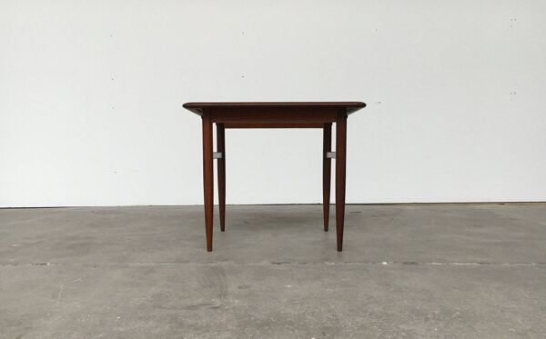 Table basse vintage suédoise en teck d'époque milieu du siècle par HMB Möbler