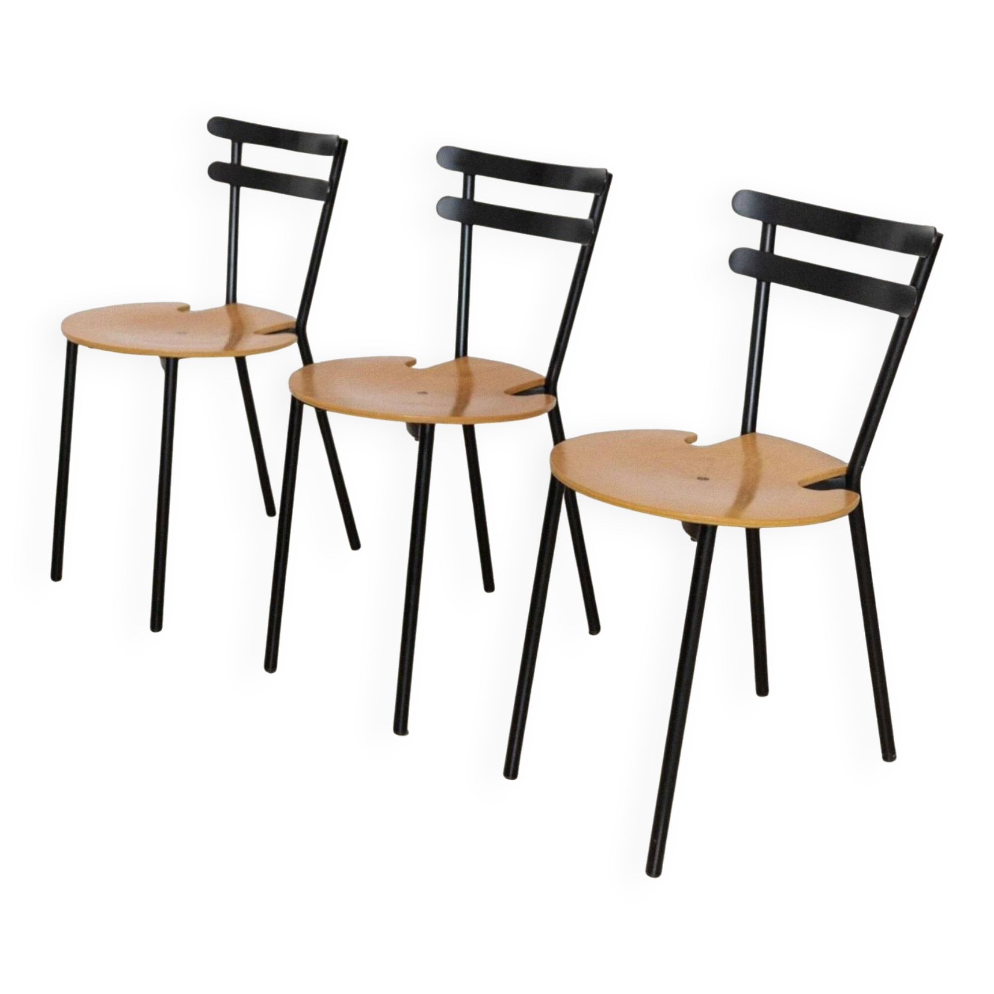 Set of 3 Italian mid-century chairs in black steel frame and natural wood seats - stackable, 1970s