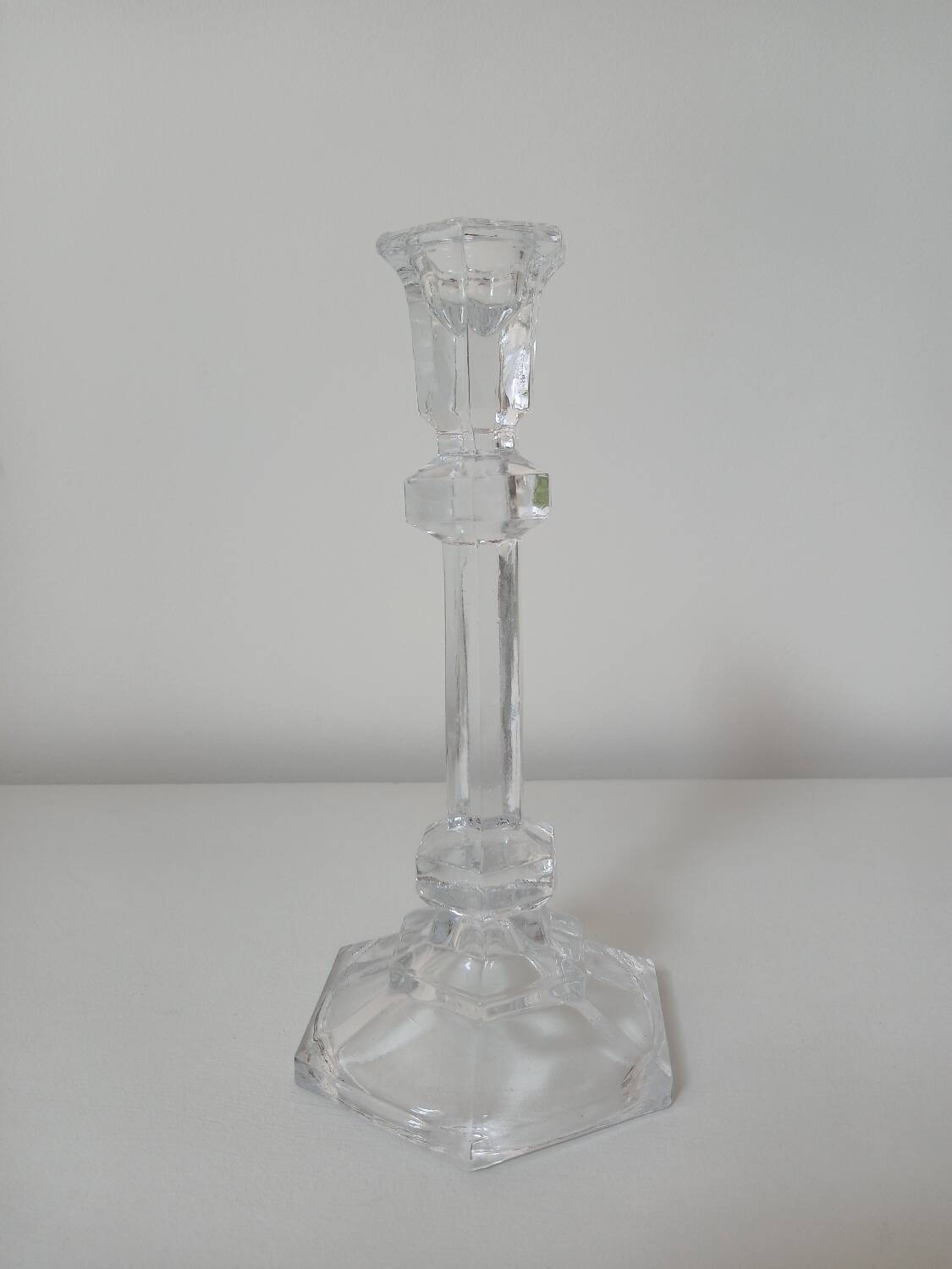 Glass candle holder