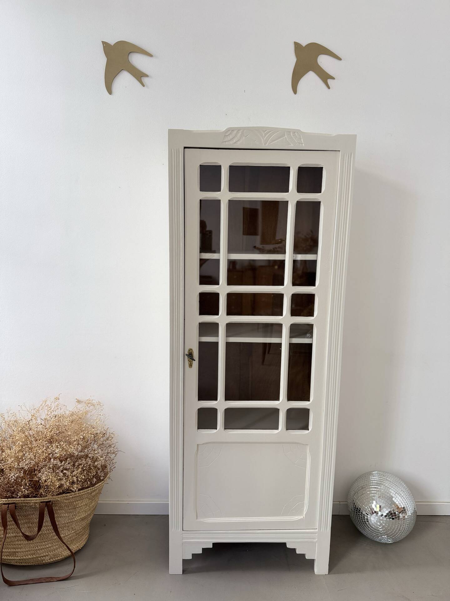 Art Deco display cabinet