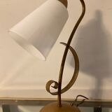 Lampe vintage en fer forgé et opaline
