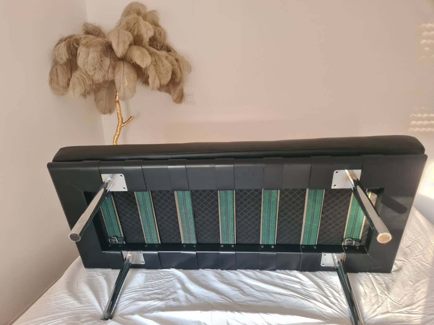 Barcelona black full grain bench
