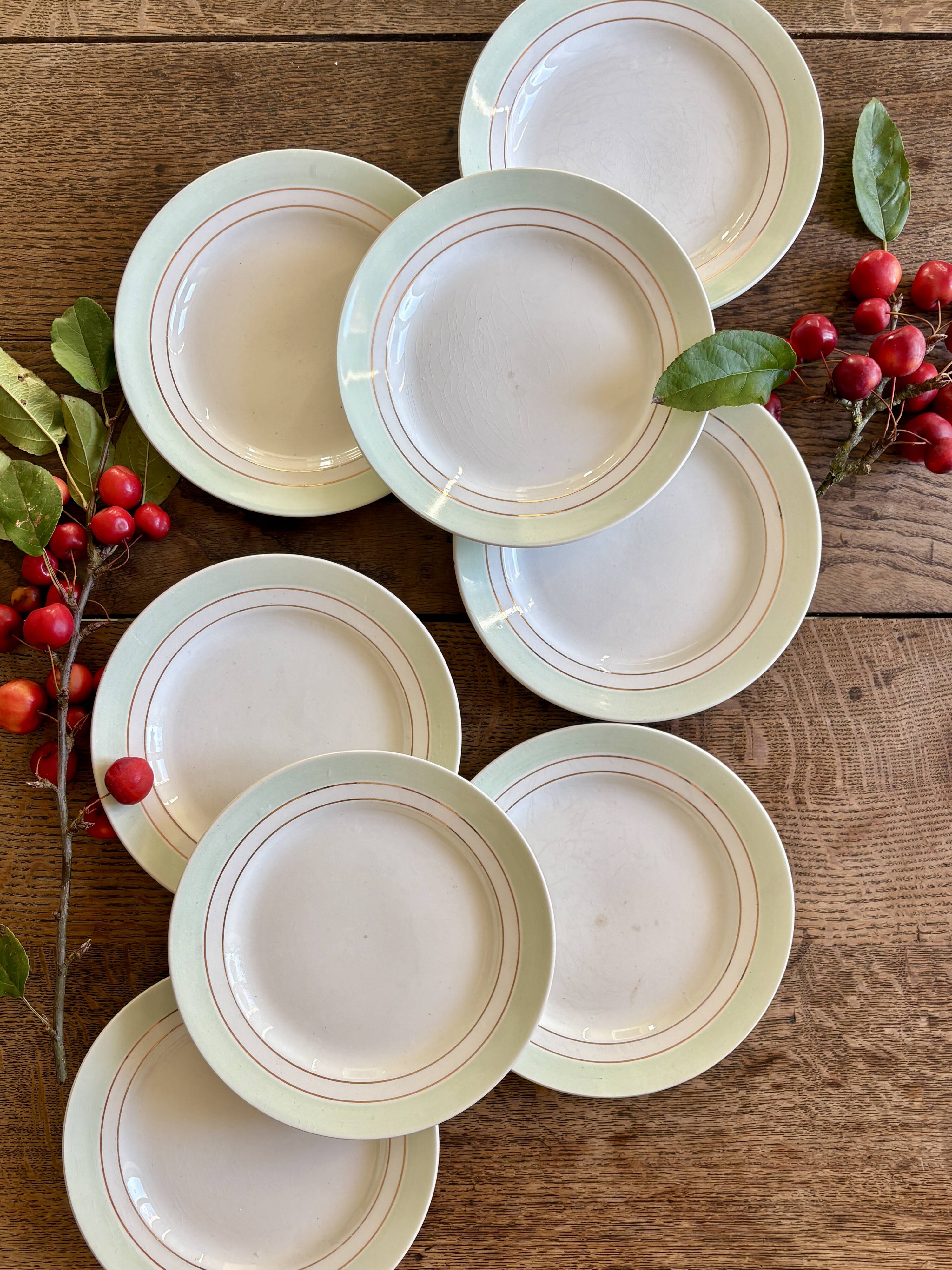 Set of 8 vintage mint and gold dessert plates Saint Amand