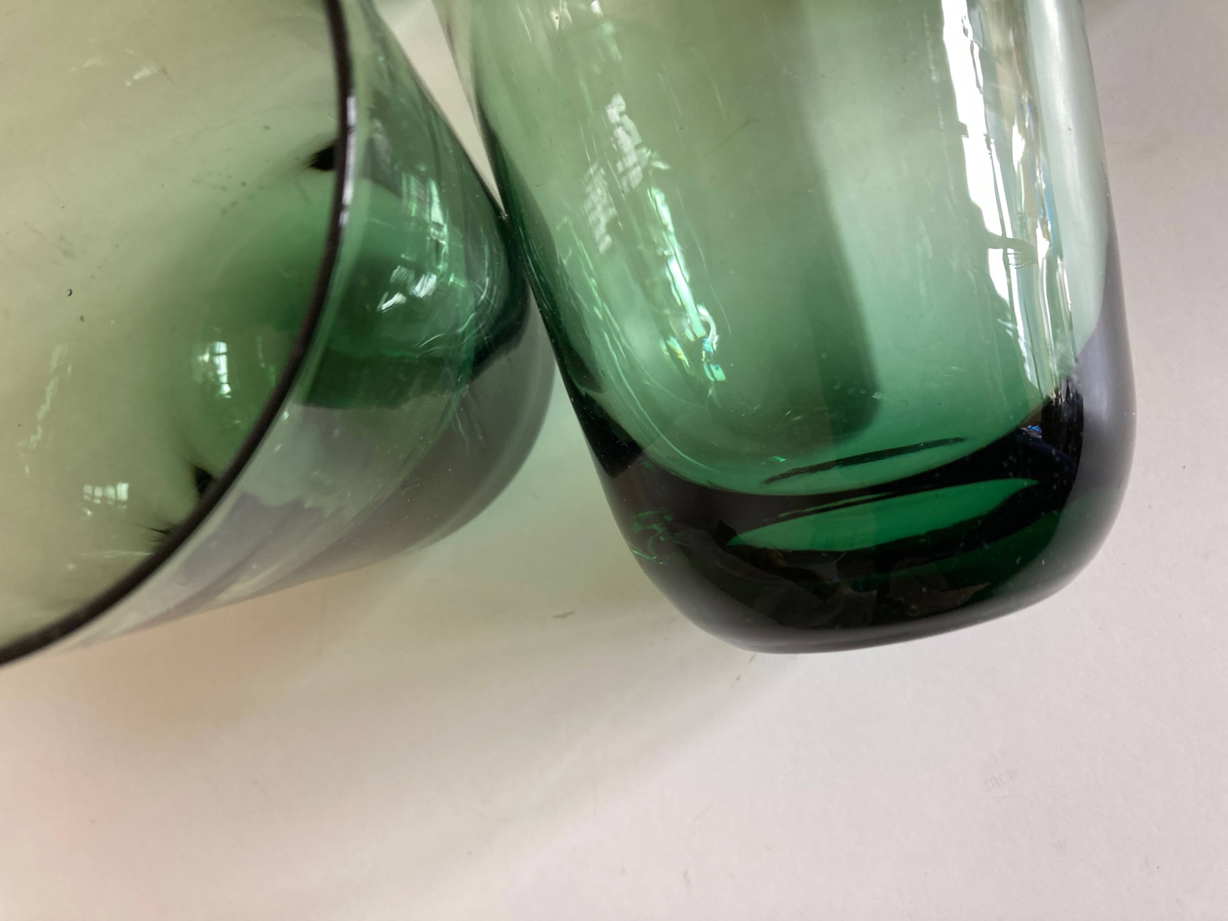 Set de 7 verres gobelets XXL en verre vert 1960