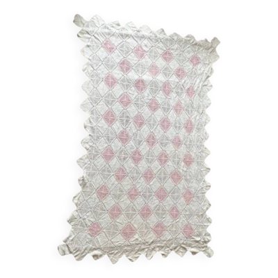 Couvre lit 1 personne en crochet rose et blanc