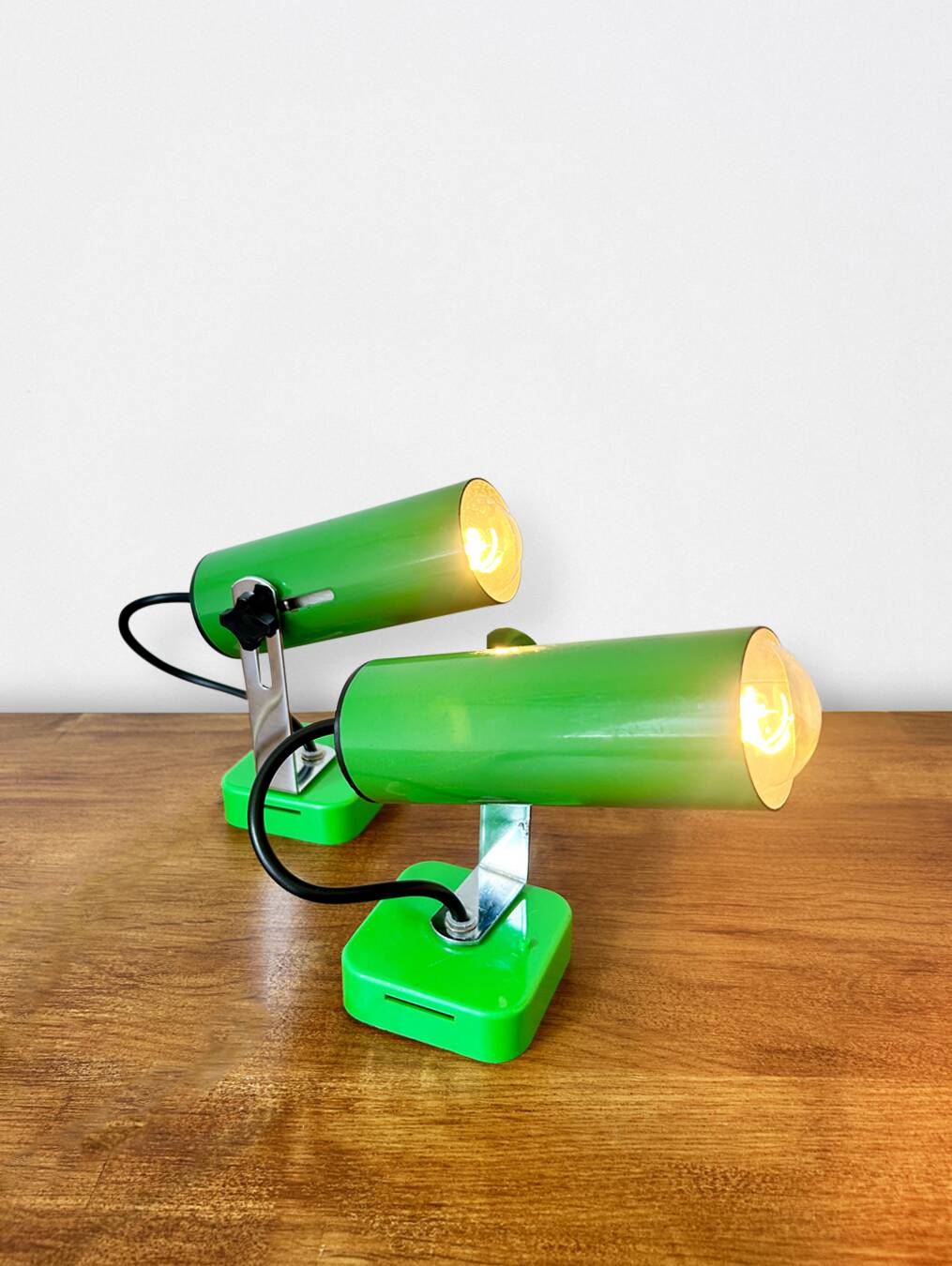 Targetti vintage green wall lights