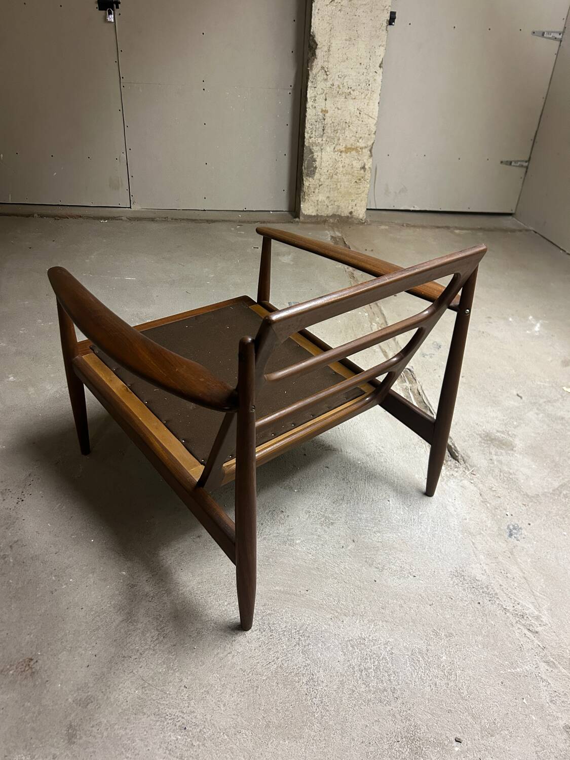 Pair of Scandinavian armchairs by Grete Jalk