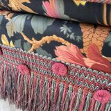 Fauteuil accoudoirs Jean Roche fleuri