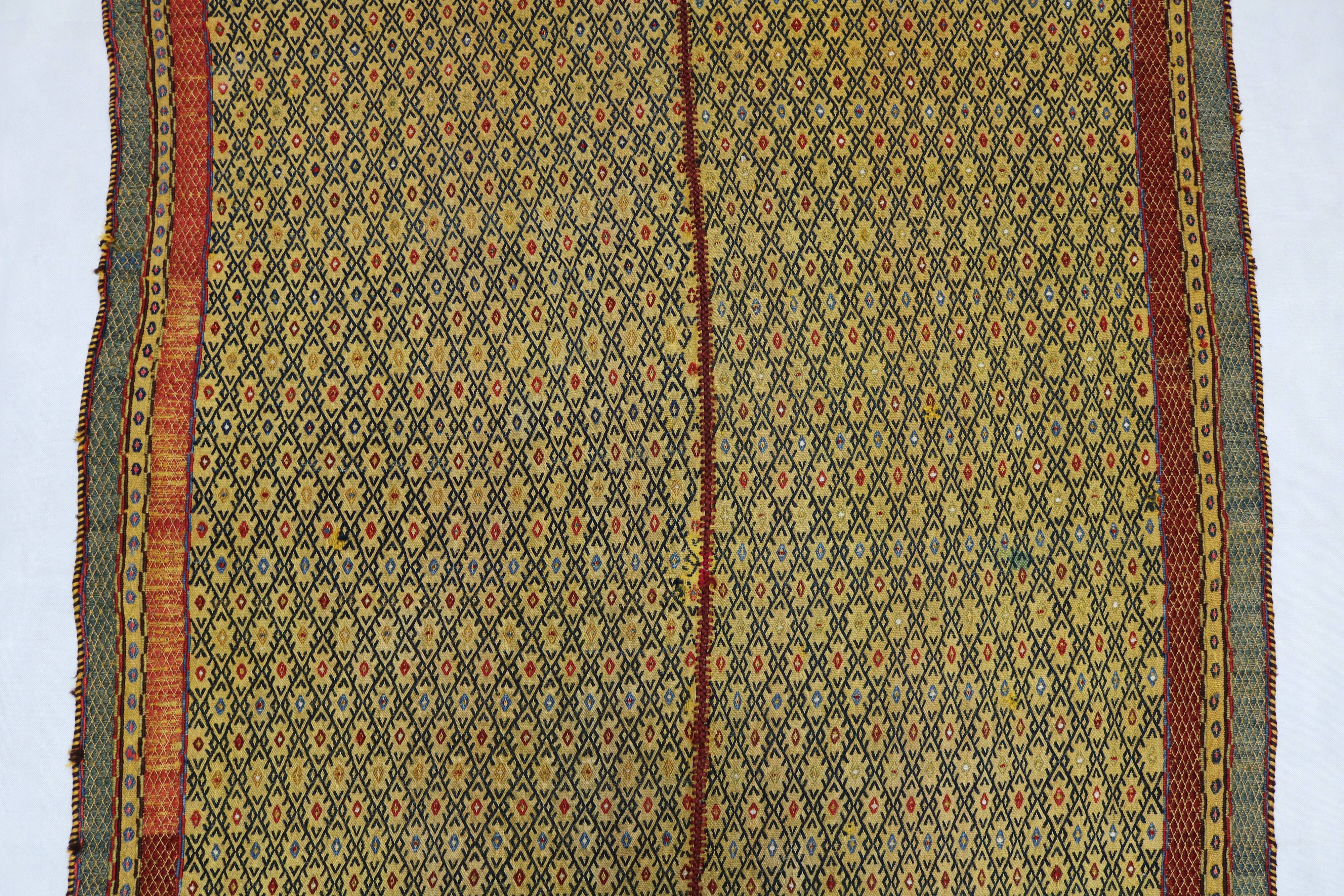 Handmade qashqai verneh rug