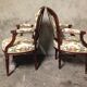 Paire de fauteuils cabriolets de style transition Louis XVI