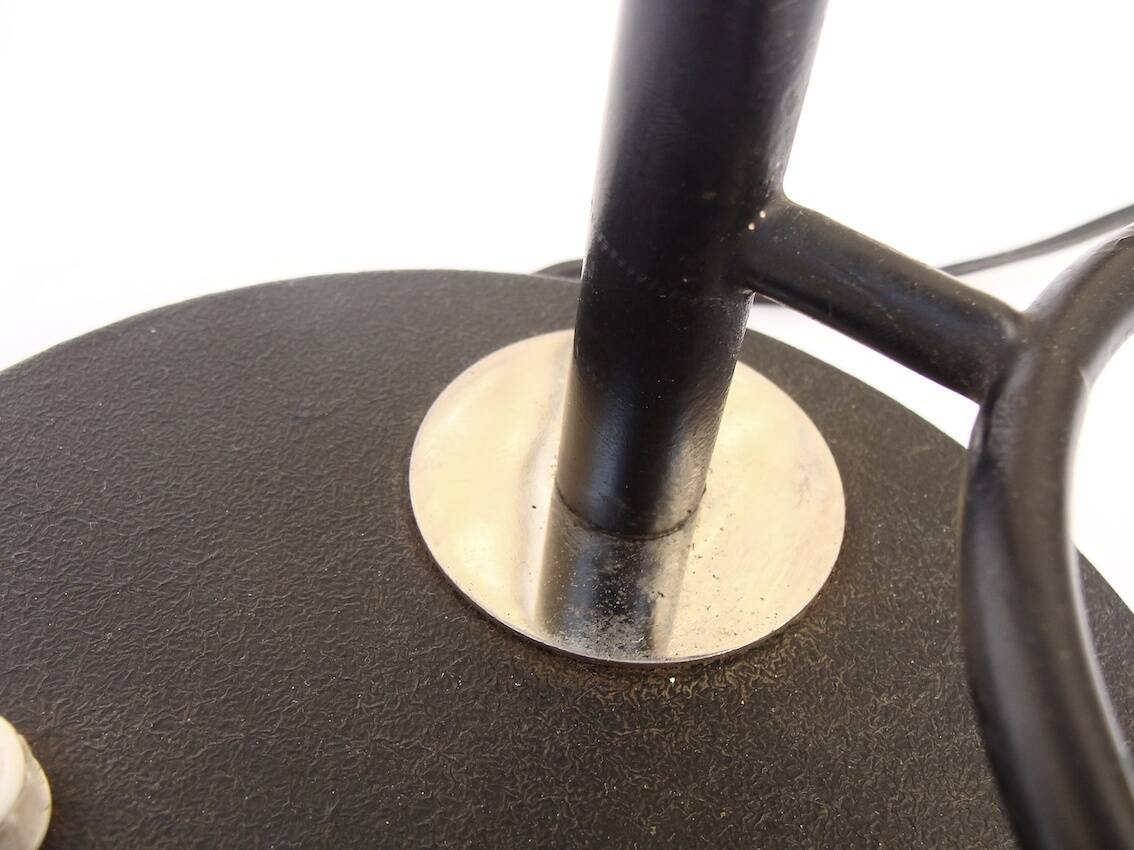 Designer desk lamp 1950, lacquered metal and chrome.