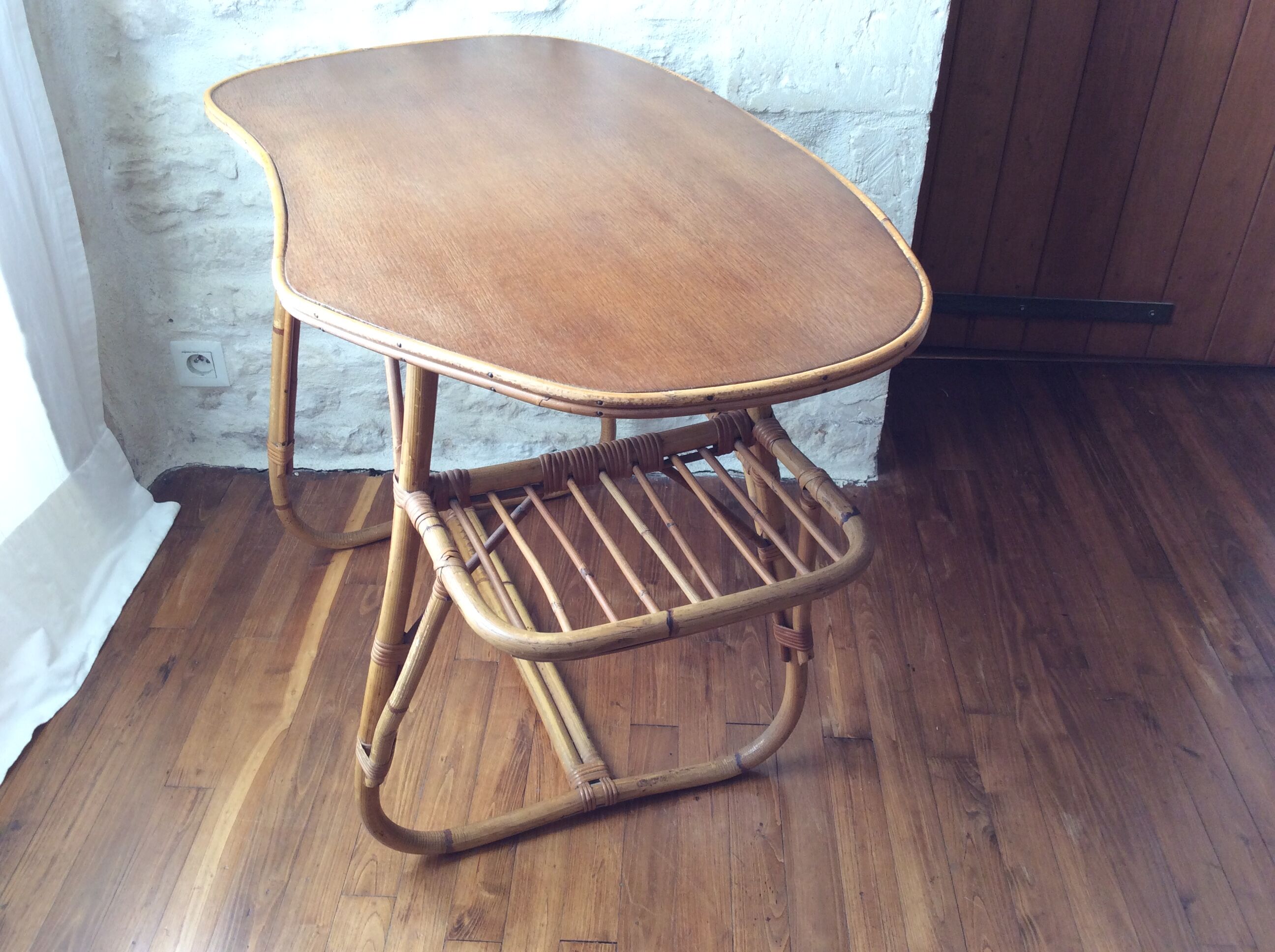 Bureau et chaise enfant rotin