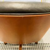 Vaghi • Italian Design • Vintage black leather executive chair from the 70s