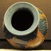 Vase balustre à décor de chardons jaune et bleu