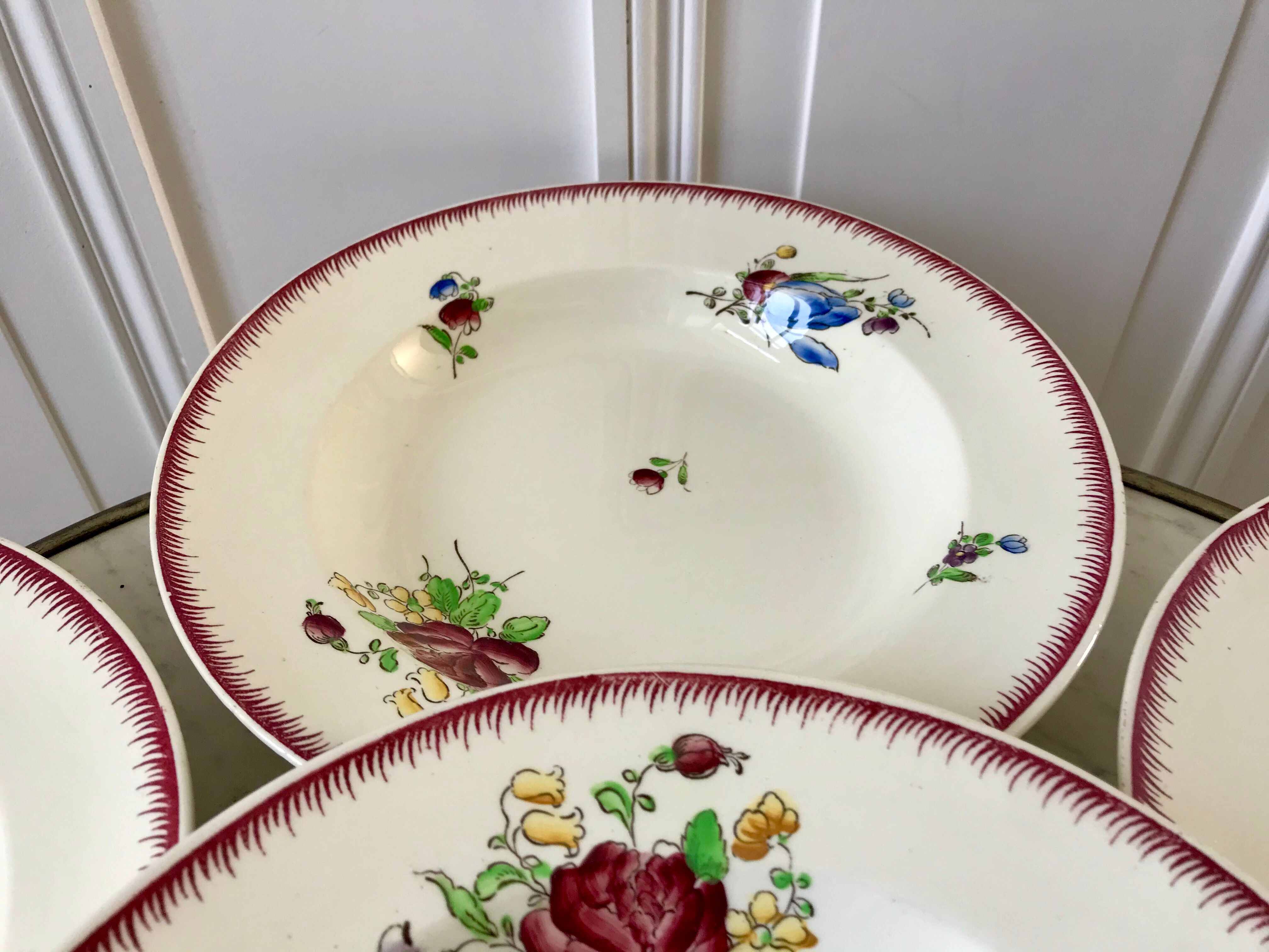 set of 6 Villeroy & Boch La Louvière soup plates, Belgian manufacture in Terre de Fer, early 20th century