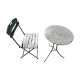 Bistro chair and table