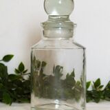 Apothecary jar