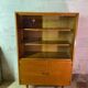 Meuble de rangement vitré en bois, 1960