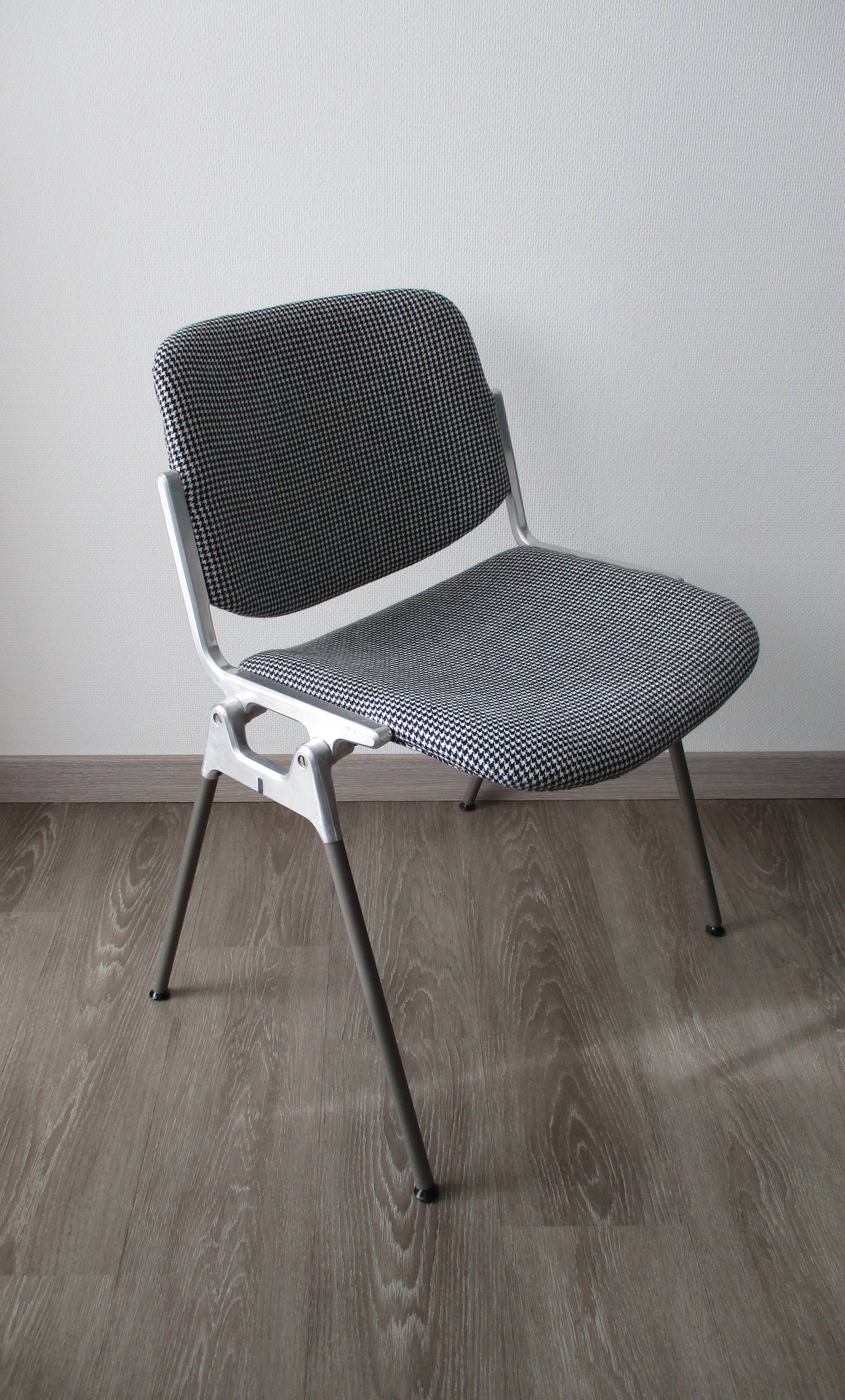 Office chair DSC 106 by Giancarlo Piretti, Castelli edition