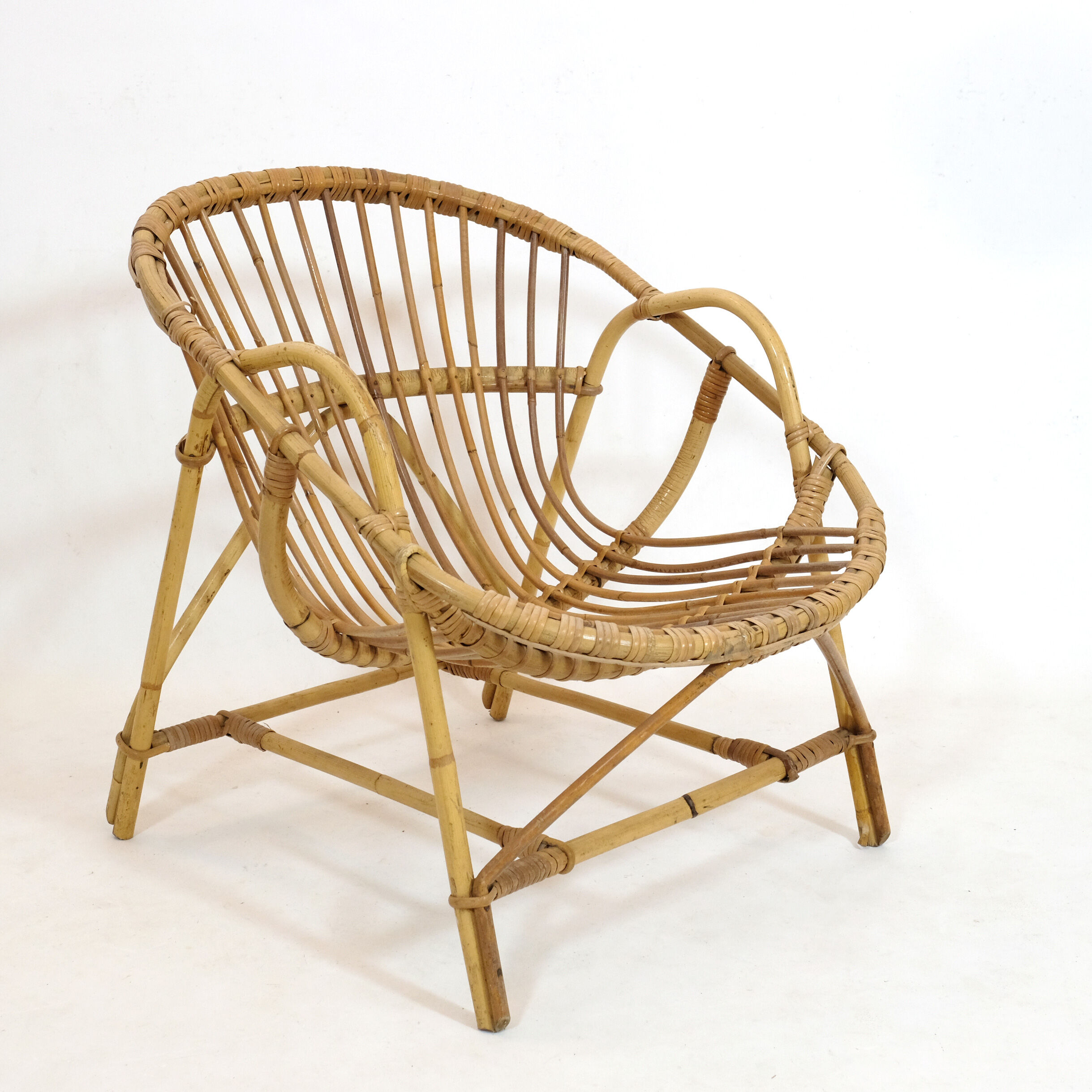 Armchair basket of the 60s-70s