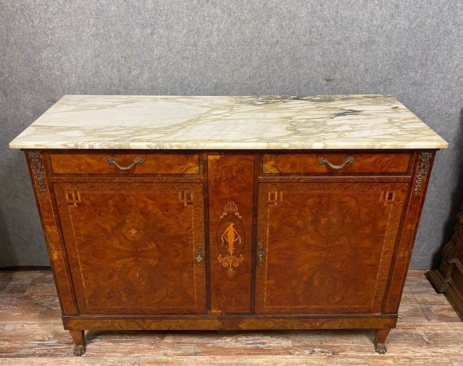 Empire / charles x buffet in noble wood marquetry around 1850