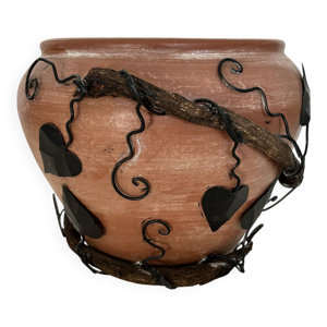 Cache-pot en fer forgé