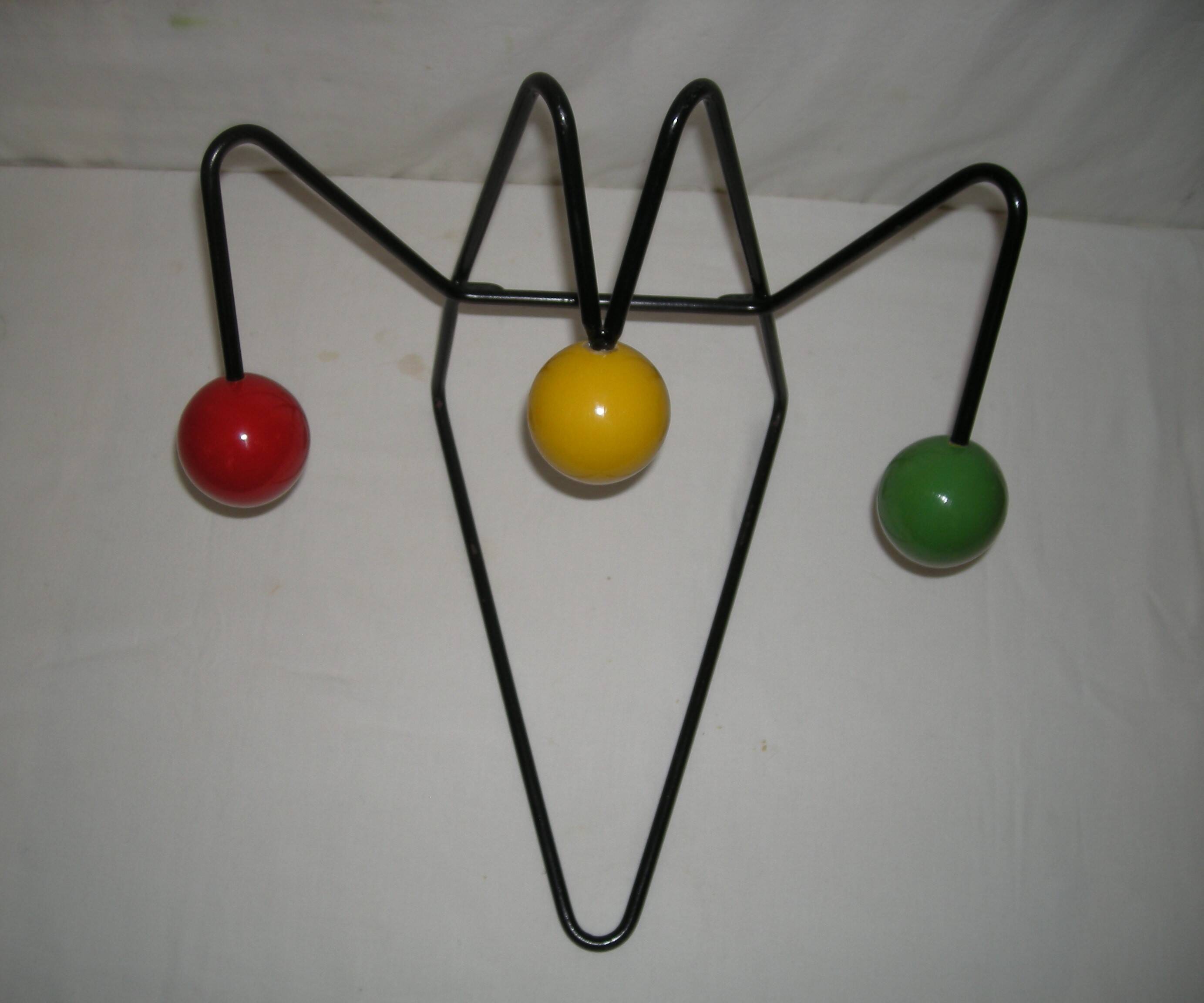 Coat hook; 3 balls - Dupré-Hauser from the 1950s