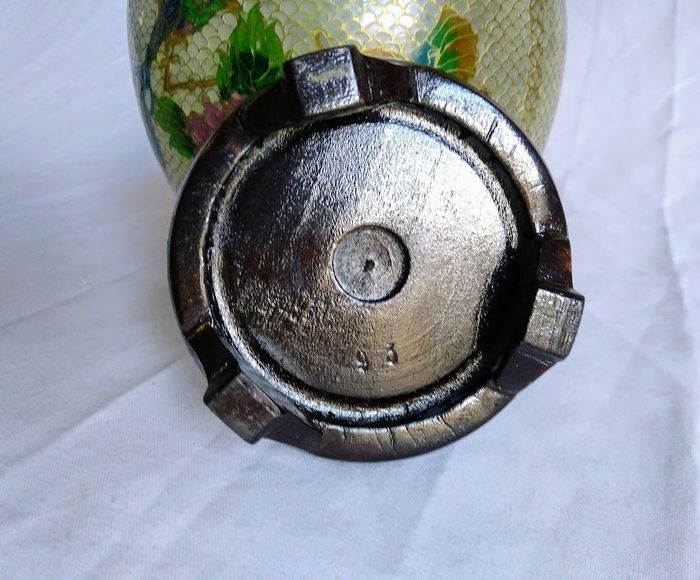 Openwork plique-à-jour enamel pot - 1920 to 1949 - China