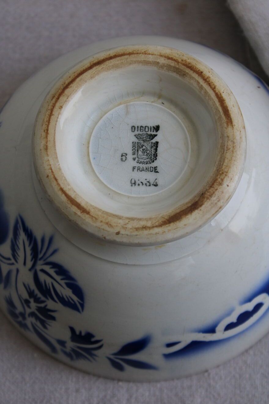 Set of 2 antique ceramic bowls