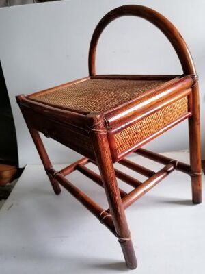 table de chevet en rotin