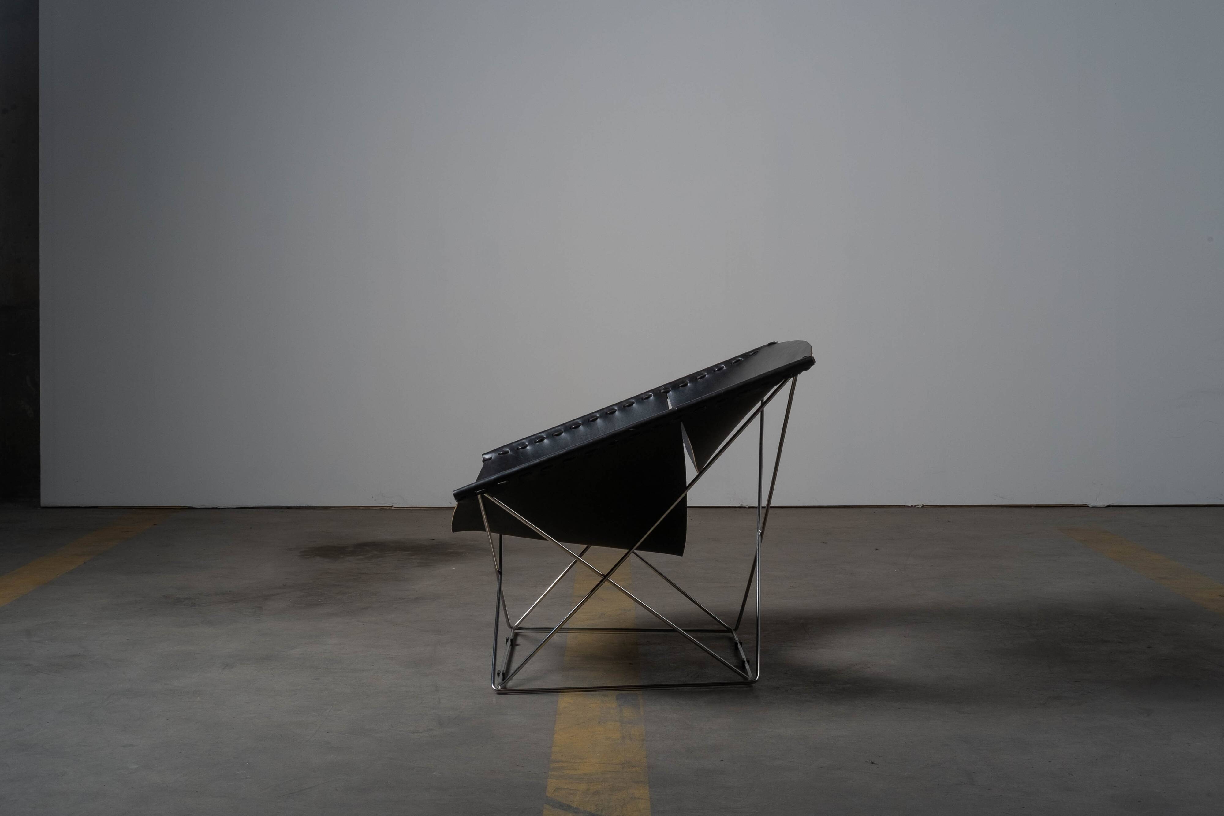 Pierre Paulin - Artifort F675 Butterfly chair