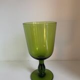 set of 13 decorative items