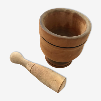 Wooden mortar