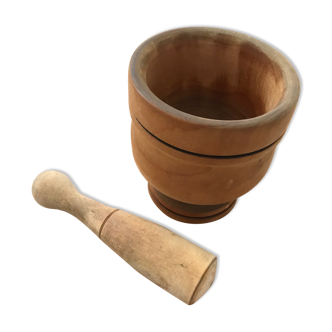 Wooden mortar