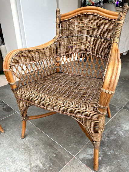 Rattan lounge
