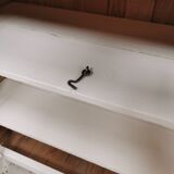 White parisian buffet