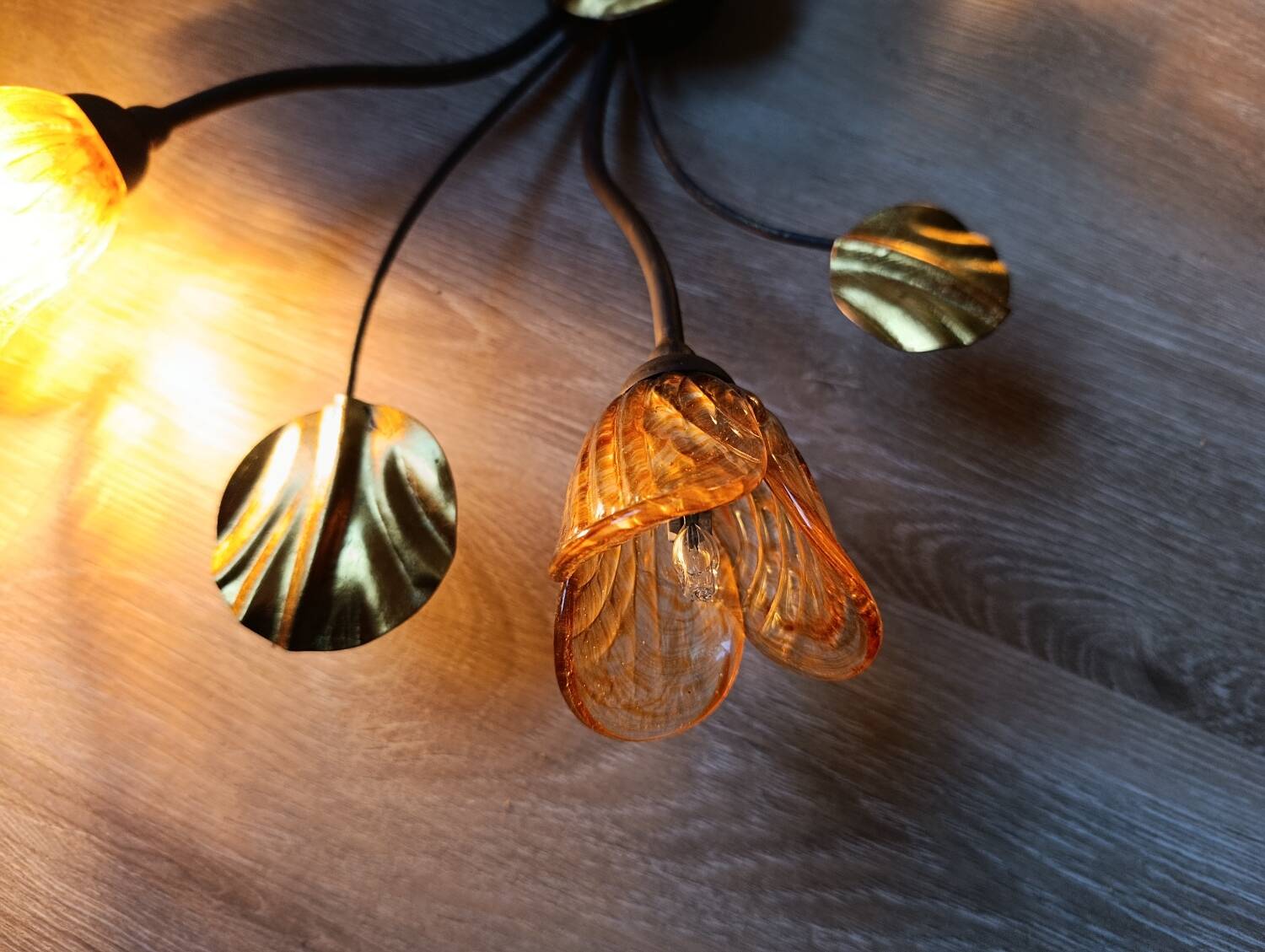 Wrought iron ceiling light with 4 arms & amber tulips | Luce Più Italy