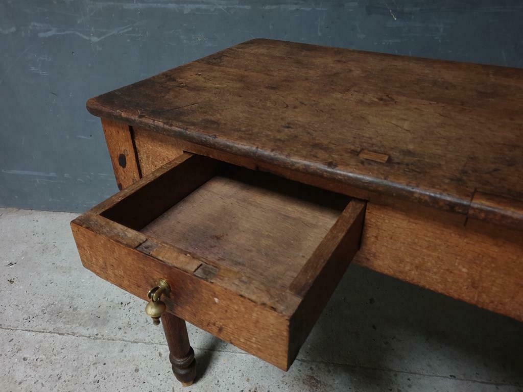 Antique oak table with drawer